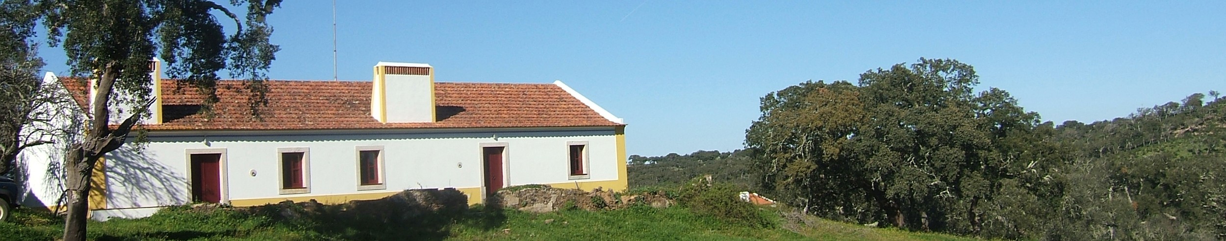 Herdade da Ribeira a Baixo